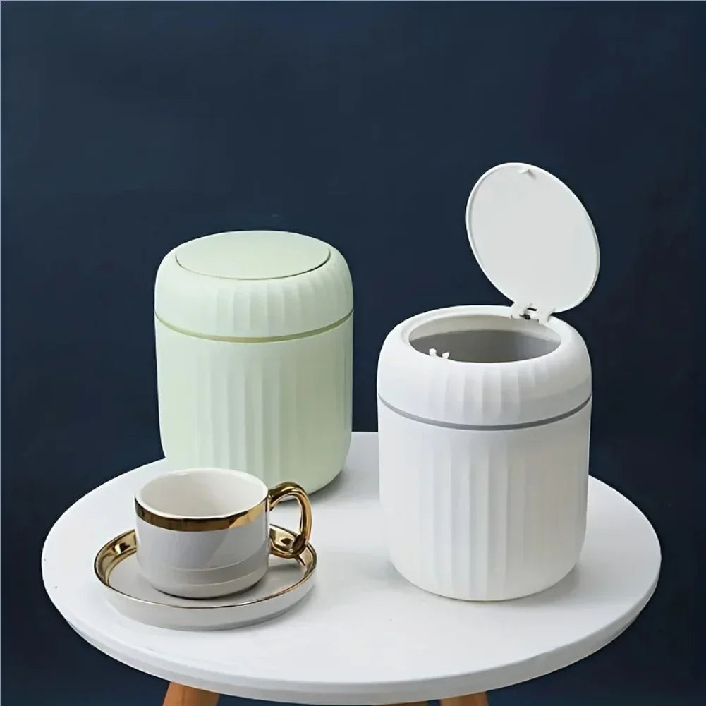 Sua Mini Lixeira de Mesa: organização e estilo no dia a dia!